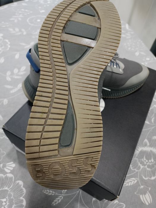 Маратонки BOSS 42 номер