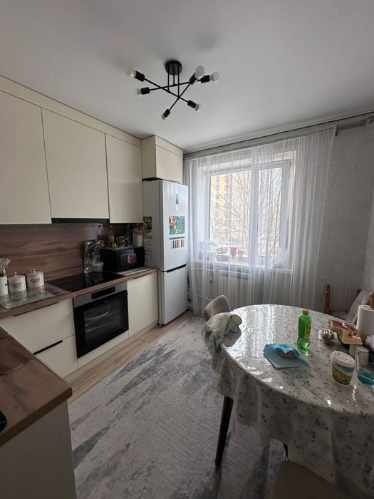 Продаю 3 комнатную квартиру