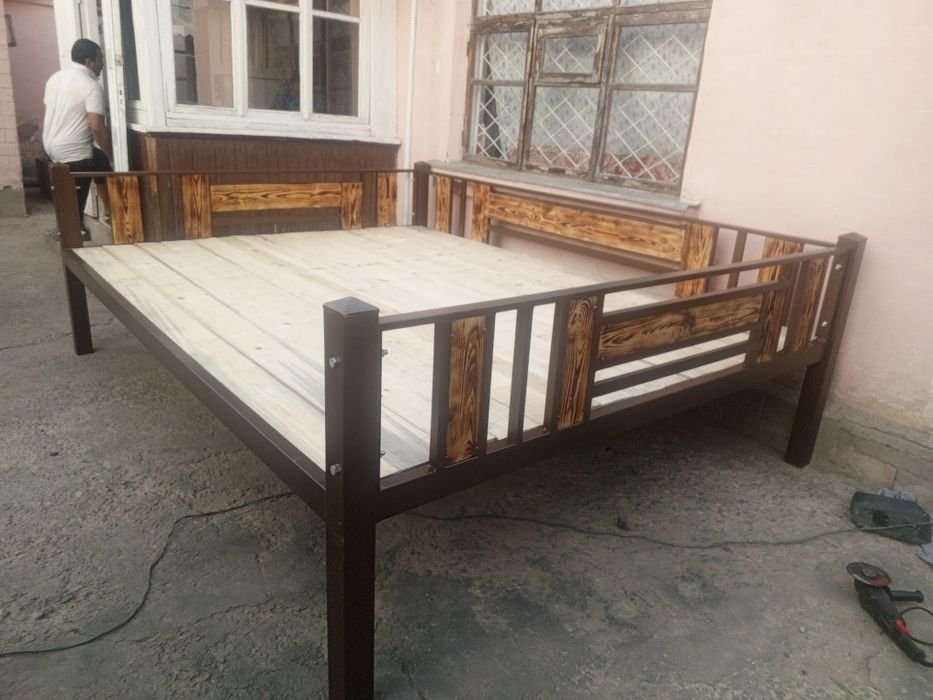 Tapchan soʻri kravat sotiladi