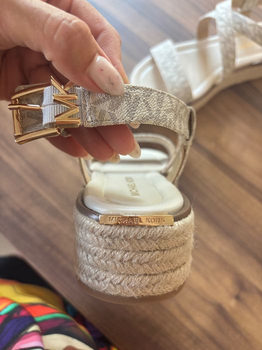 Дамски сандали Michael Kors Lynn
