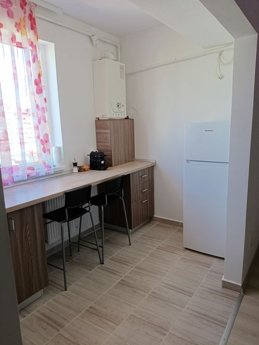 Inchiriez studio Popesti Leordeni