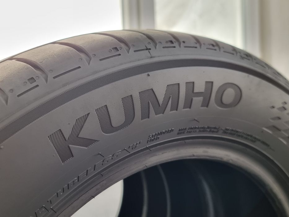 "Dot 22" 205/60/16 Kumho 4Броя: 280лв 6.7мм