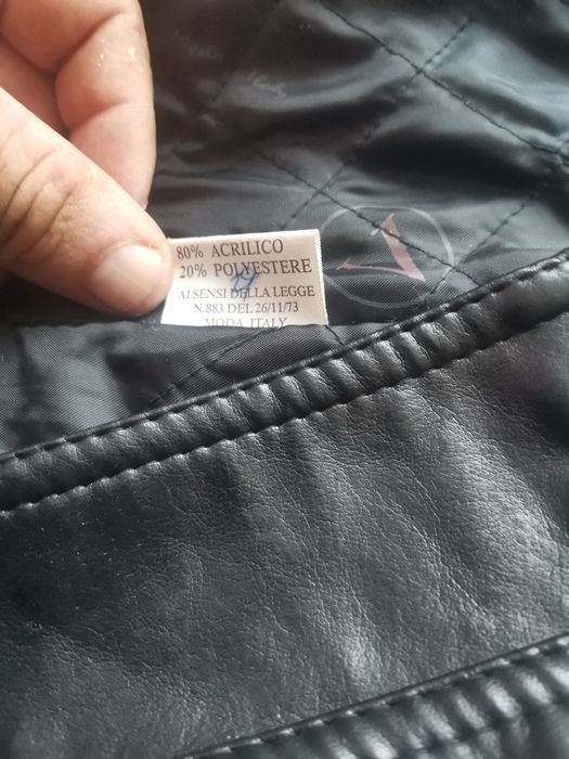 Продавам Кожено яке