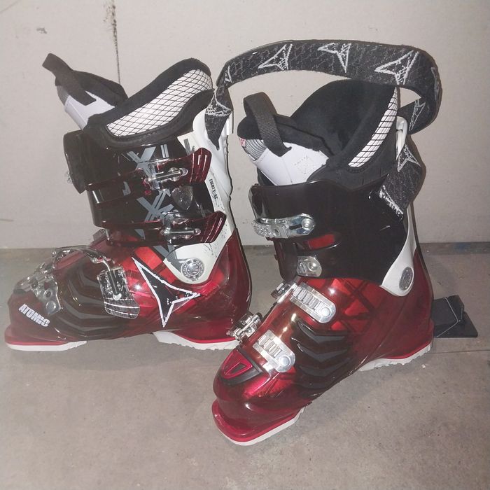Продам ботинки горнолыжные