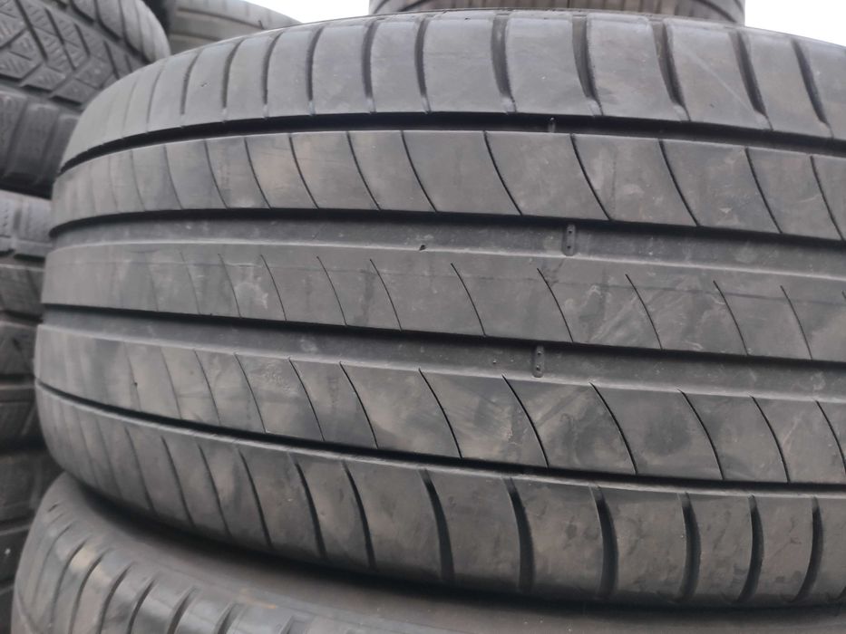2бр Летни гуми 225 50 18 - Michelin - DOT 2023
