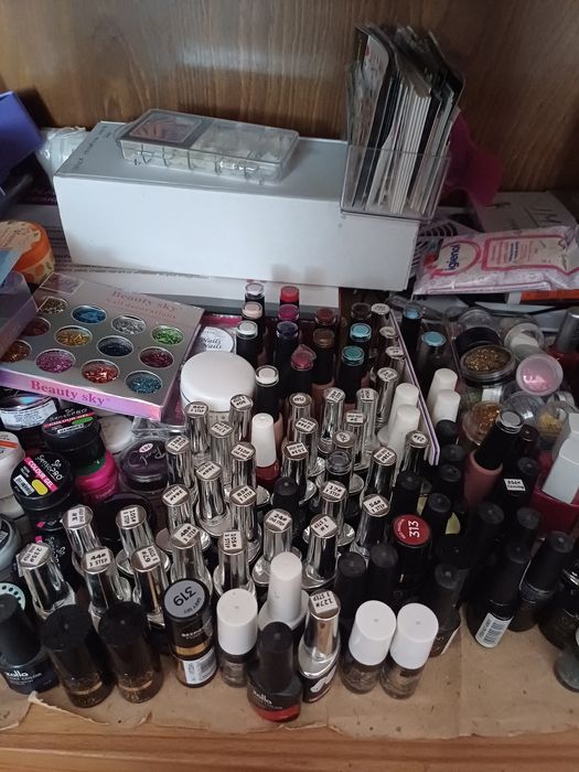 Tot ce trebuie pentru o manichiura