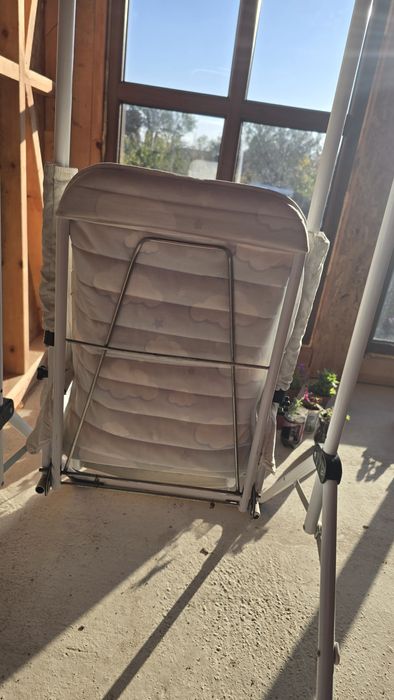 Детска люлка със сенник