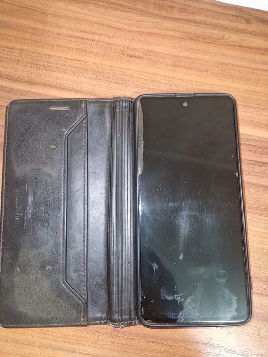 Продам Samsung A51 128gb