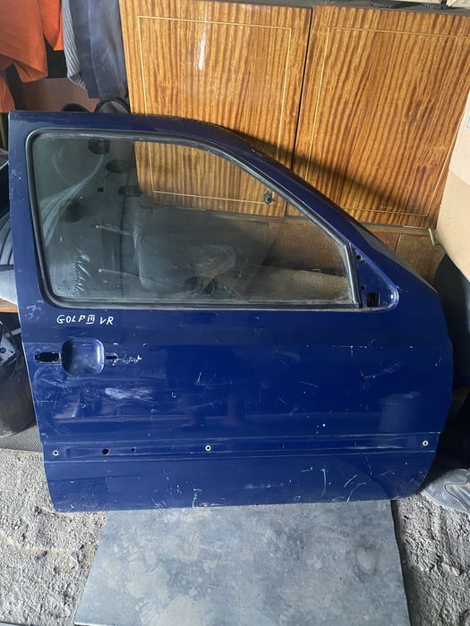 Продам двери на голф 3