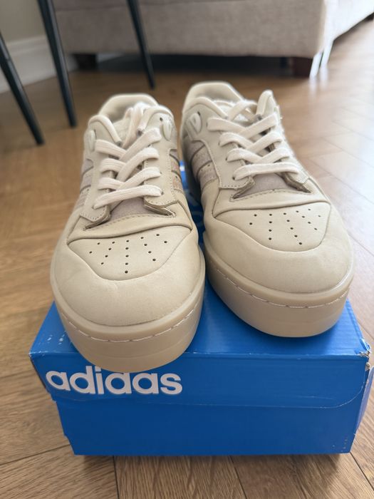 Кроссовки adidas Rivalry Lux Low