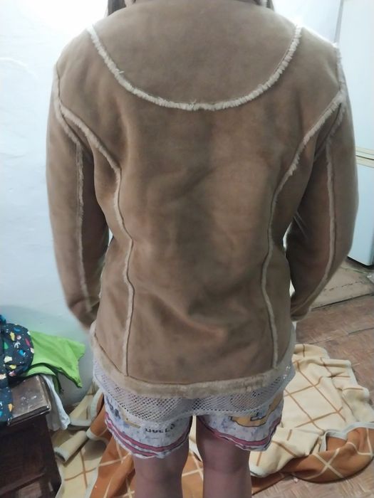 Продам осеннию дубленку