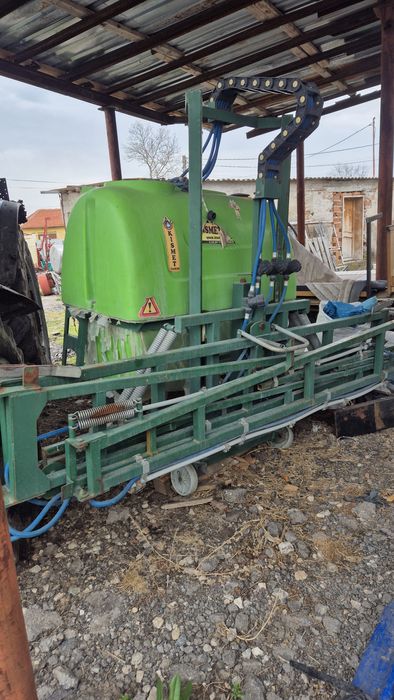 Навесна пръскачка