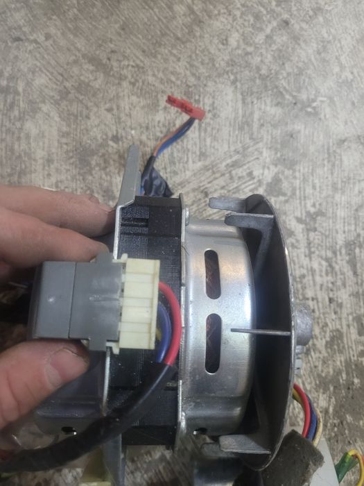 Двигатель на стиралку