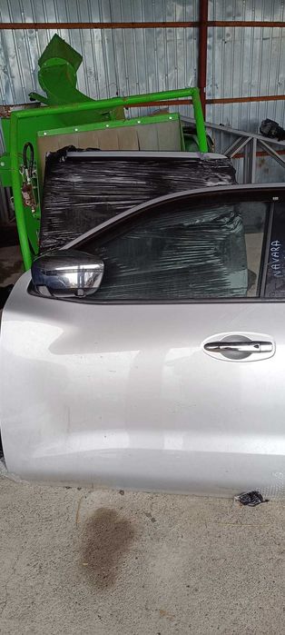 Usa stanga fata NISSAN NAVARA 2020