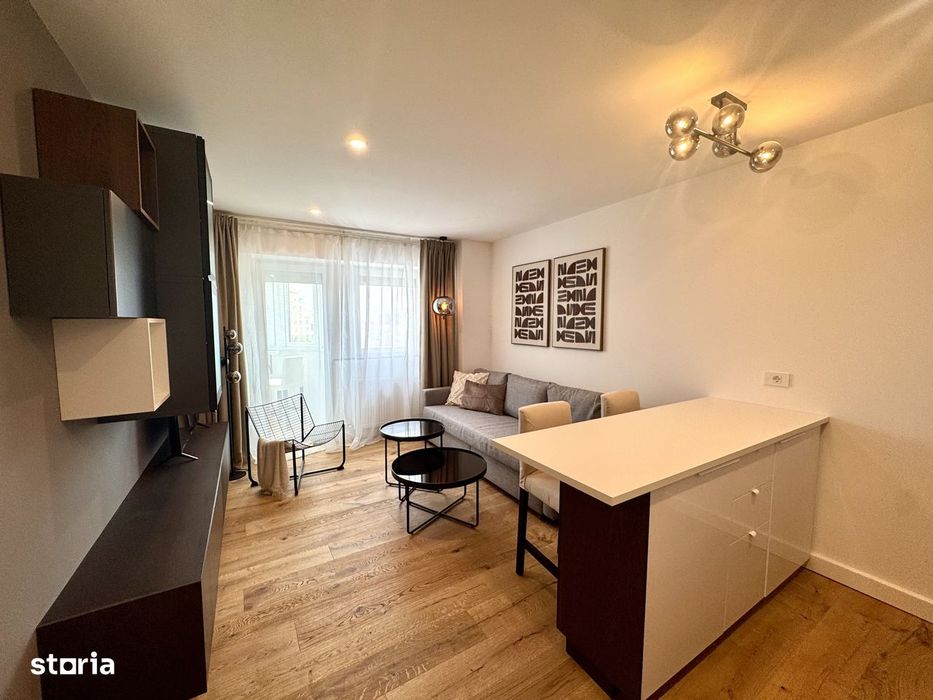 Inchiriez apartament 3 camere, Piata Spitalului-Intim