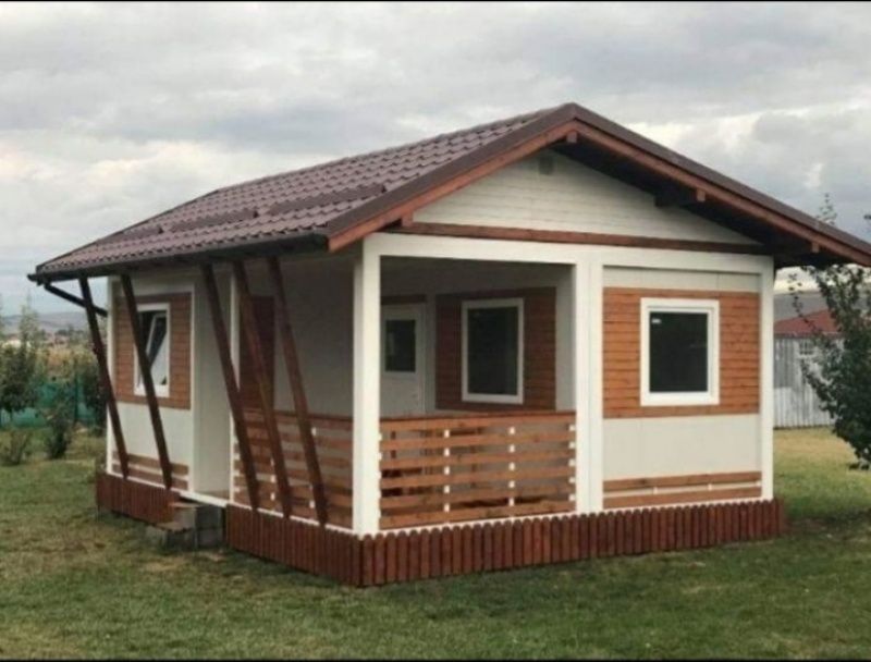 Case din panouri sandwich