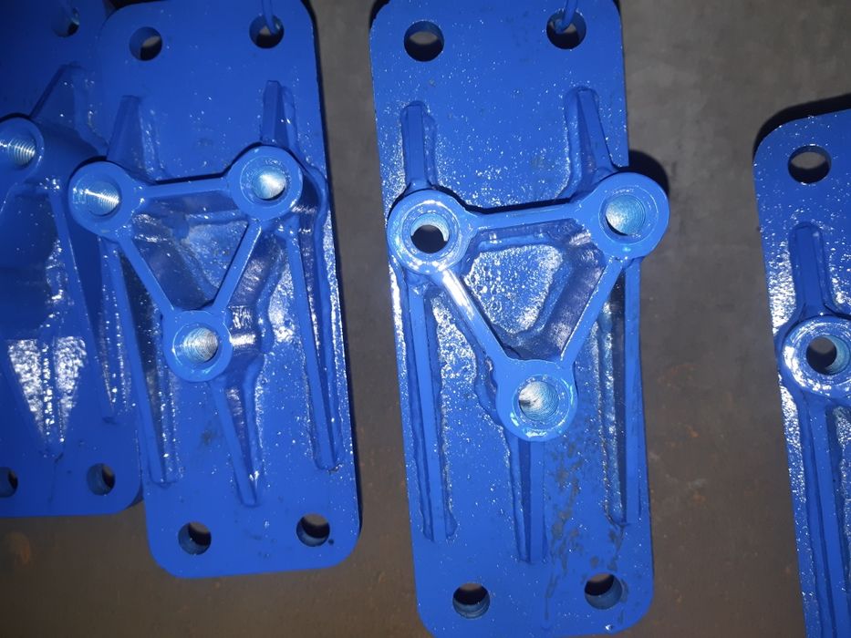 Продам кронштейн опора КУН