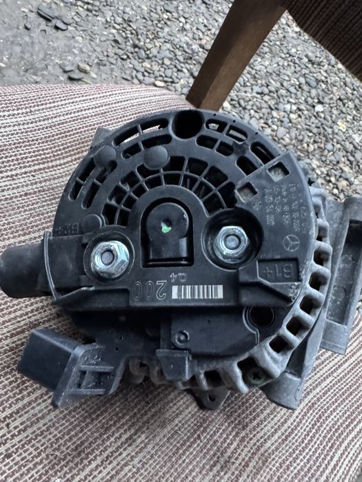 Vand alternator original Mercedes  Benz diesel  clasa C
