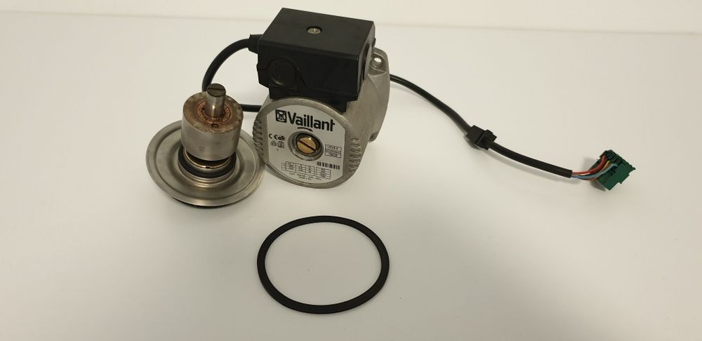 Pompa Wilo Recirculare Vaillant VU VUW TURBOTEC Pro