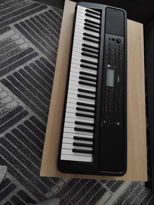 Синтезатор Yamaha psr-383