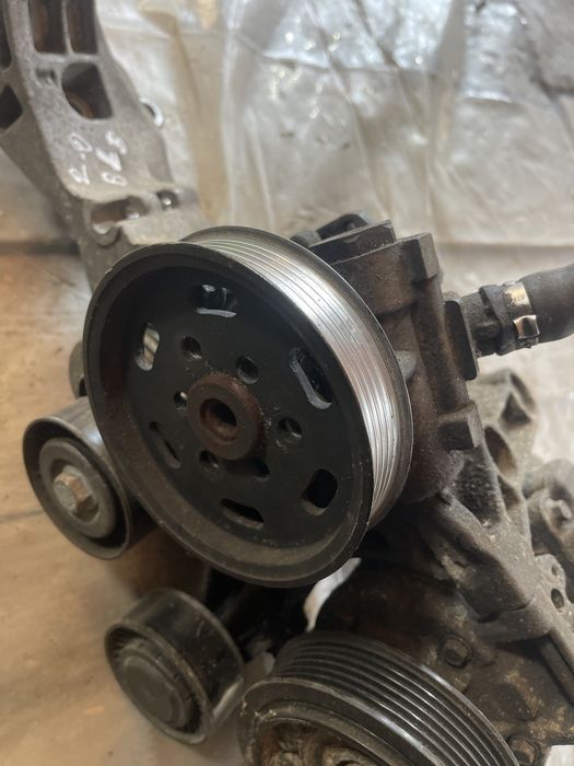 Pompa servo AUDI A4 B7 BLB/BRE 2.0 140CP