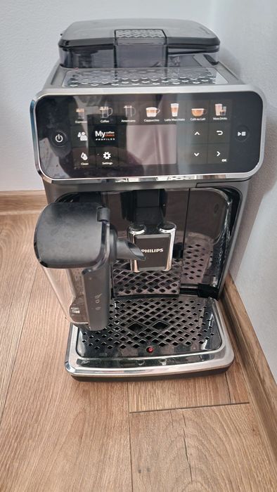 Espressor de cafea  Philips LatteGo 5400