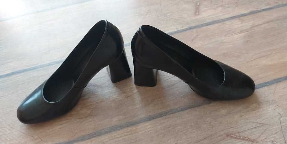 Маркови  анатомични  естествена кожа обувки с ток  38 номер 6.5см