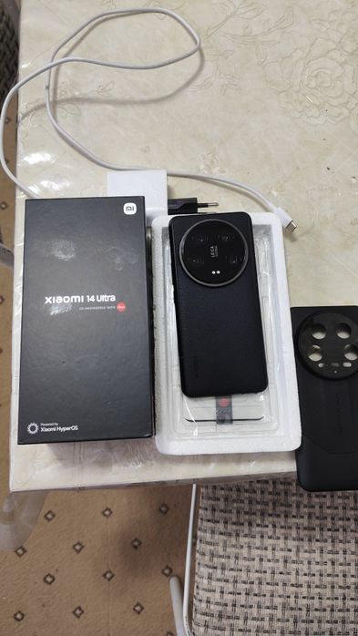 Xiaomi 14.Ultra 12. оператика 256. хотира холати янги дияри ишламаган