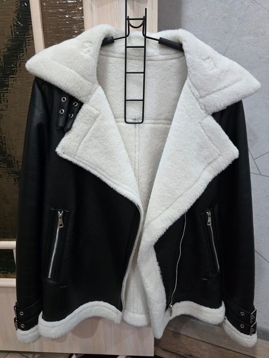 Продам женскую дубленку