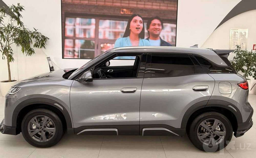 BYD Yuan up Ev и DM-I у официального дилера Astana Motors