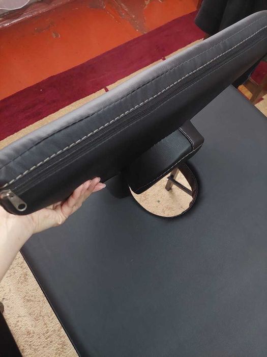 Массажная кушетка