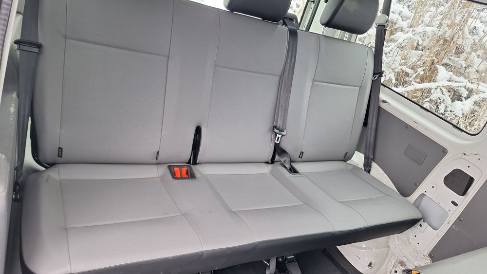 Bancheta spare 3 locuri randul 3 Transporter Caravelle T5 T6