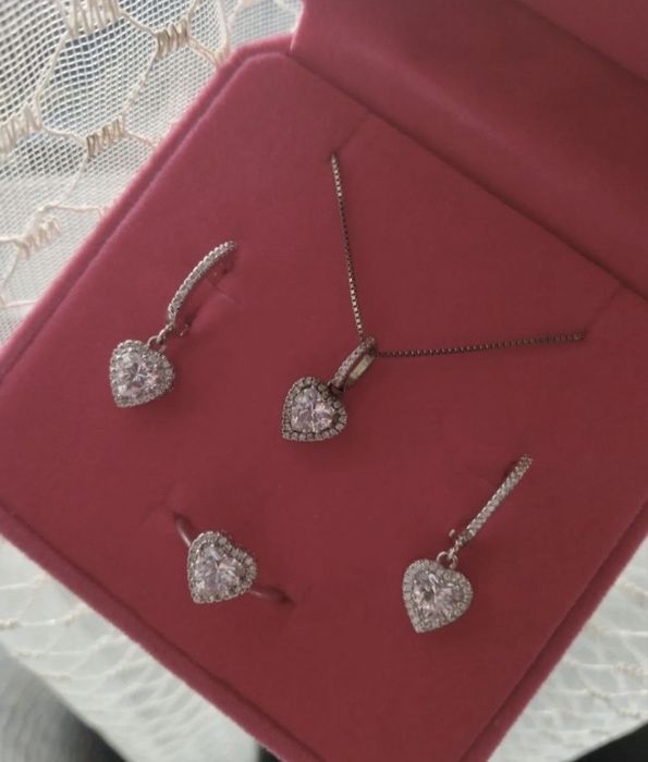 Набор украшений pandora