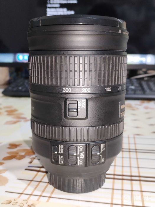 Продаю объектив Nikon 28-300 mm