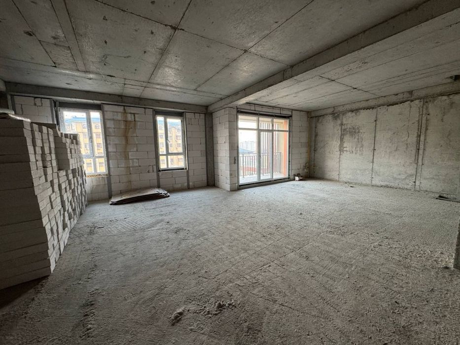 Продается 3х ком квартира, ЖК Celebrity Residence, ор-р:8й роддом,92м²