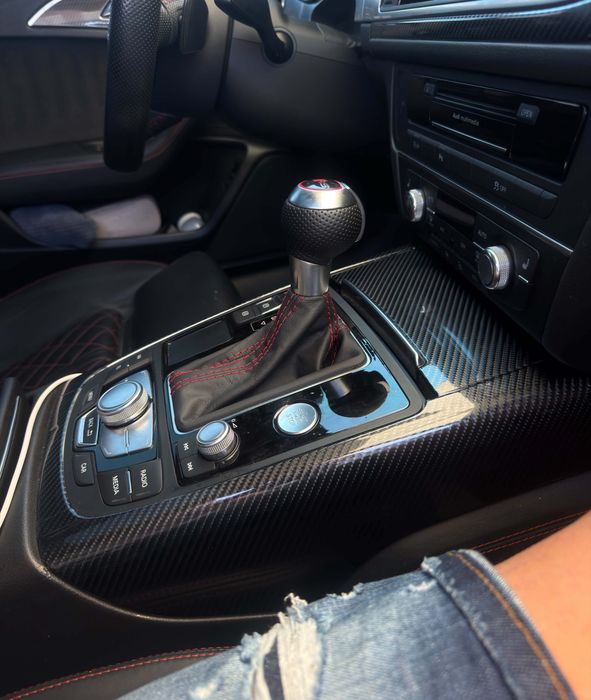 Audi RS скоростен лост топка с маншон A3 A4 A5 A6 A7 S6 S7 S4 S3 S5
