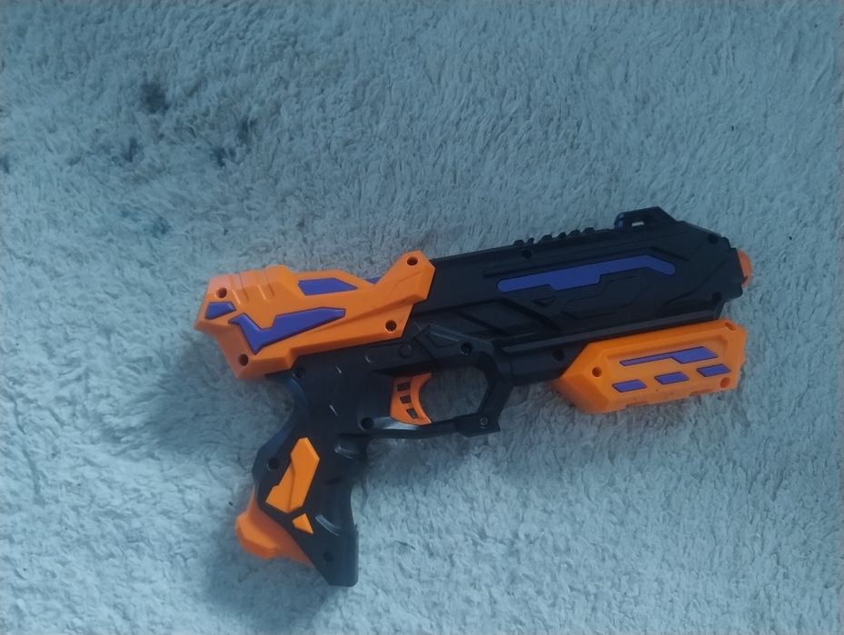 Pistol Nerf elite