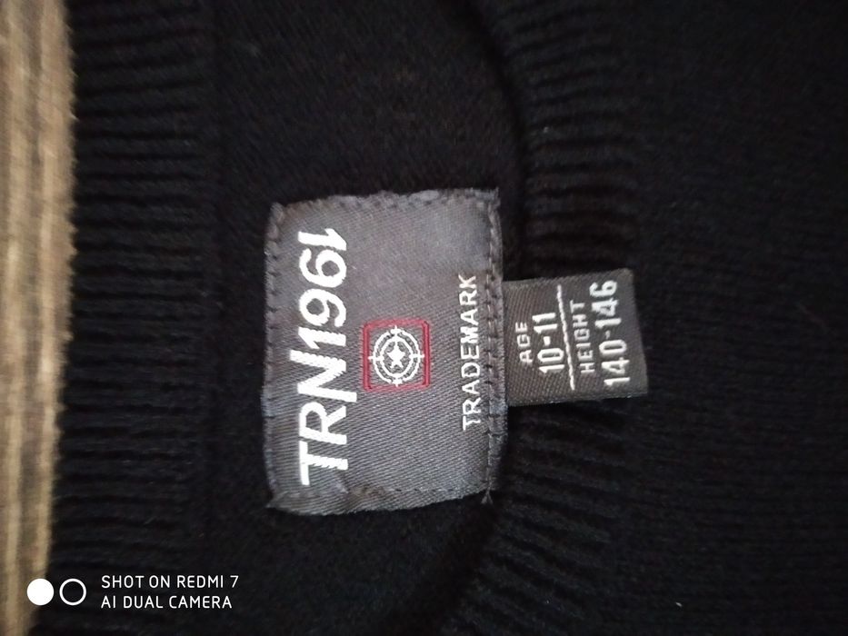 Пуловери TERANOVA цена 30лв НАМАЛЕНИ НА 15 ЛВ.