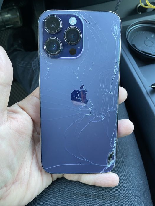 IPHONE 14pro max. 128GB.