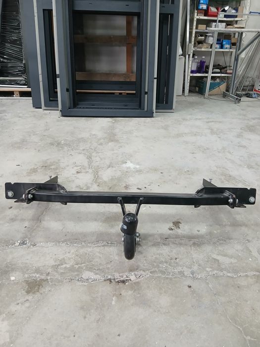 теглич за кола 160 левa