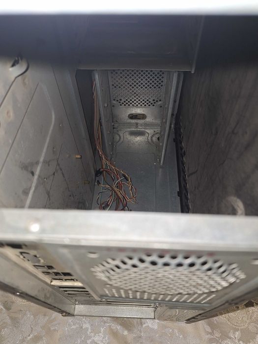 Компьютерный корпус Б/У