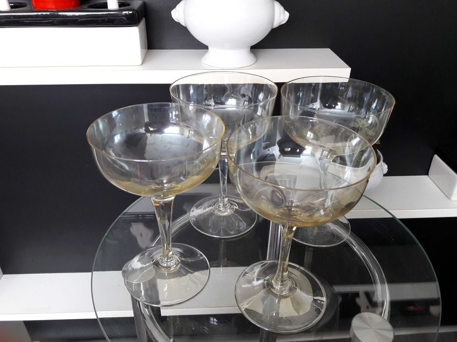 Антики стъкло,чаши