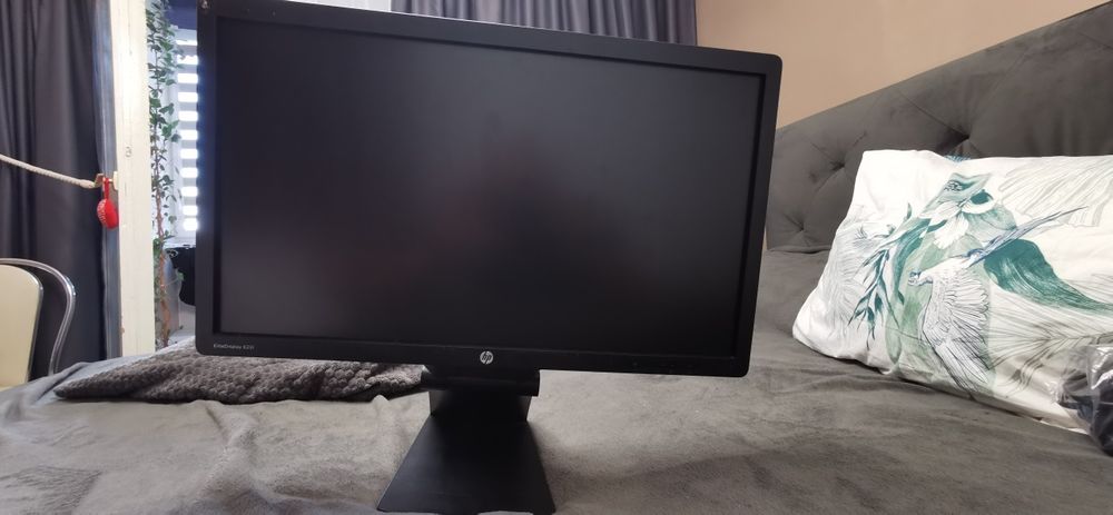 Монитор 23" HP EliteDisplay E231