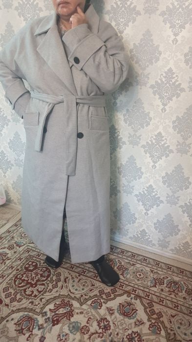 Женское серое пальто
