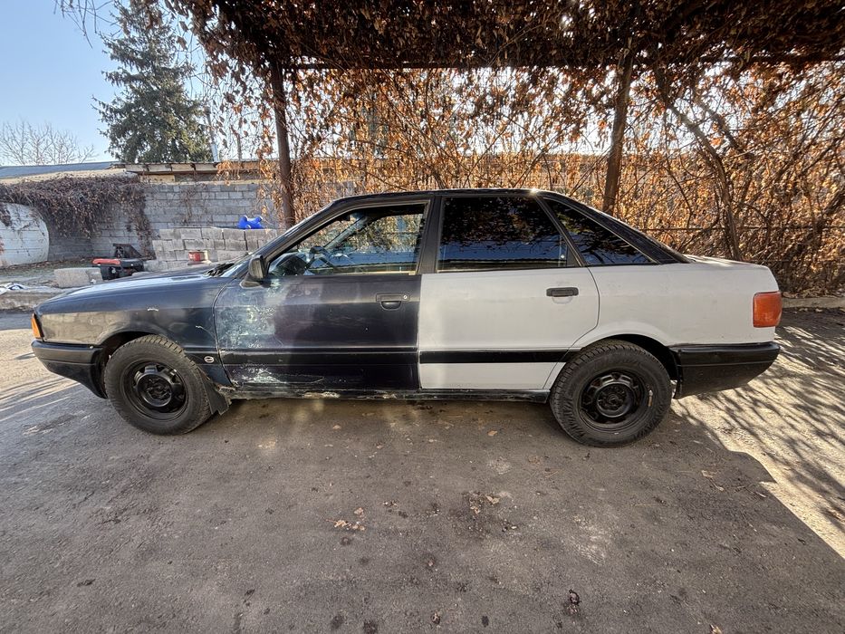 Продам ауди  80.