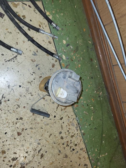 Топливного насоса  ваз2114