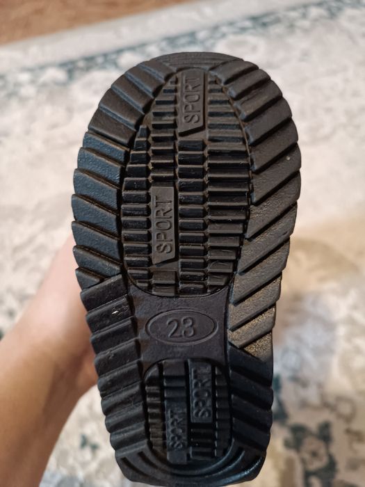 Продам зимние сапоги детские