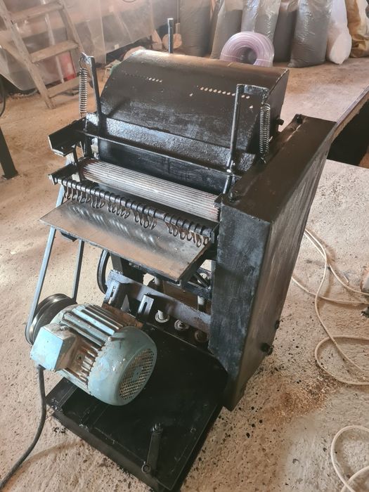 Mașini de tâmplărie trifazat