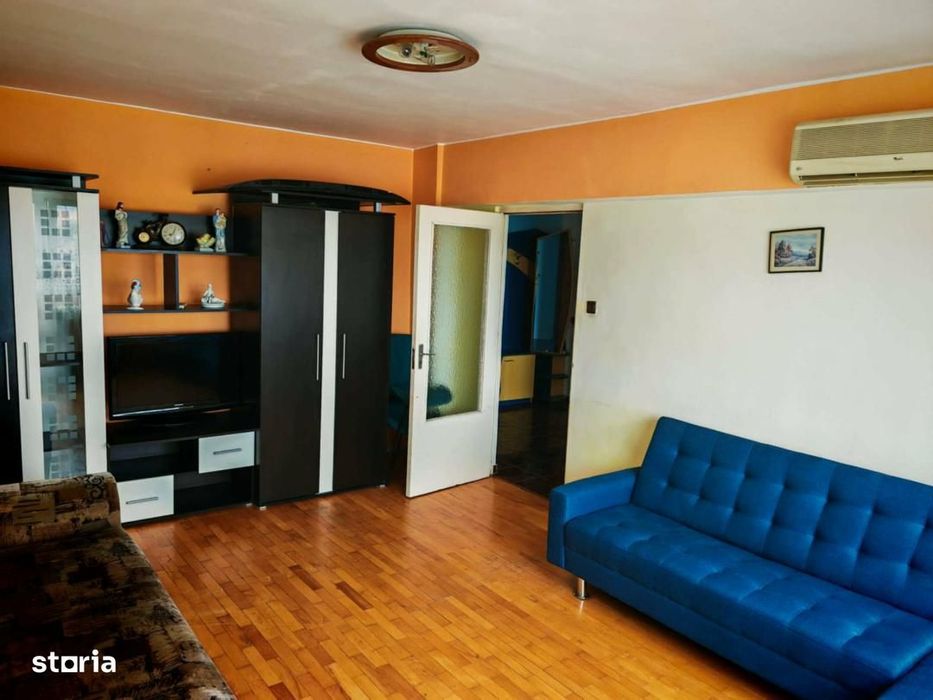De vanzare Apartament 2 camere, zona Cetate.