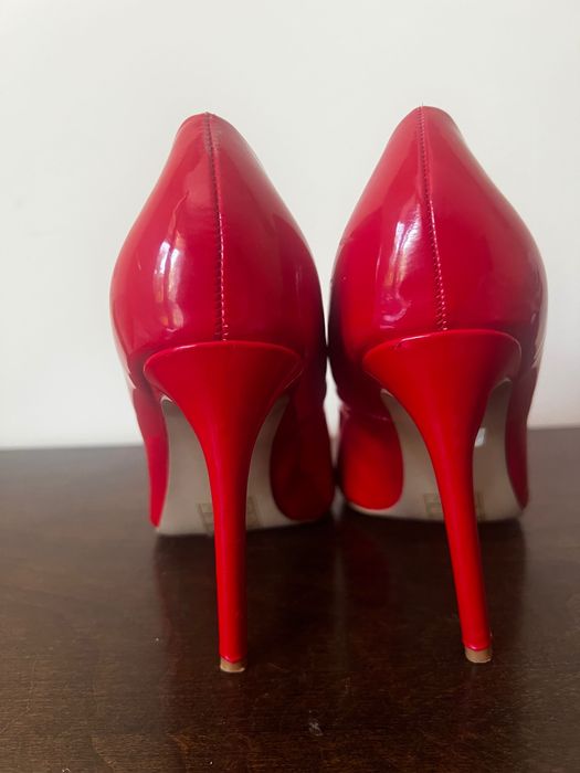 Офицялни обувки  River island 38 номер